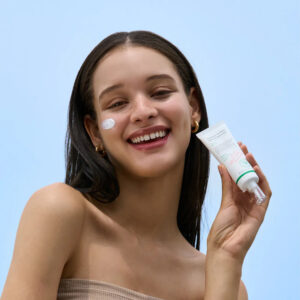 Complete No-Stress Physical Sunscreen – Crema de fata cu protect...